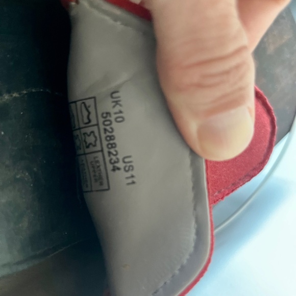 Rare Hugo Boss red classic leather driving loafers